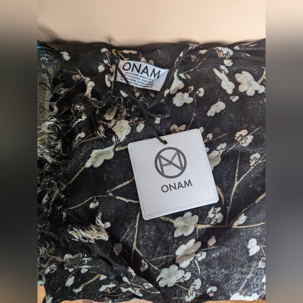 Onam scarf